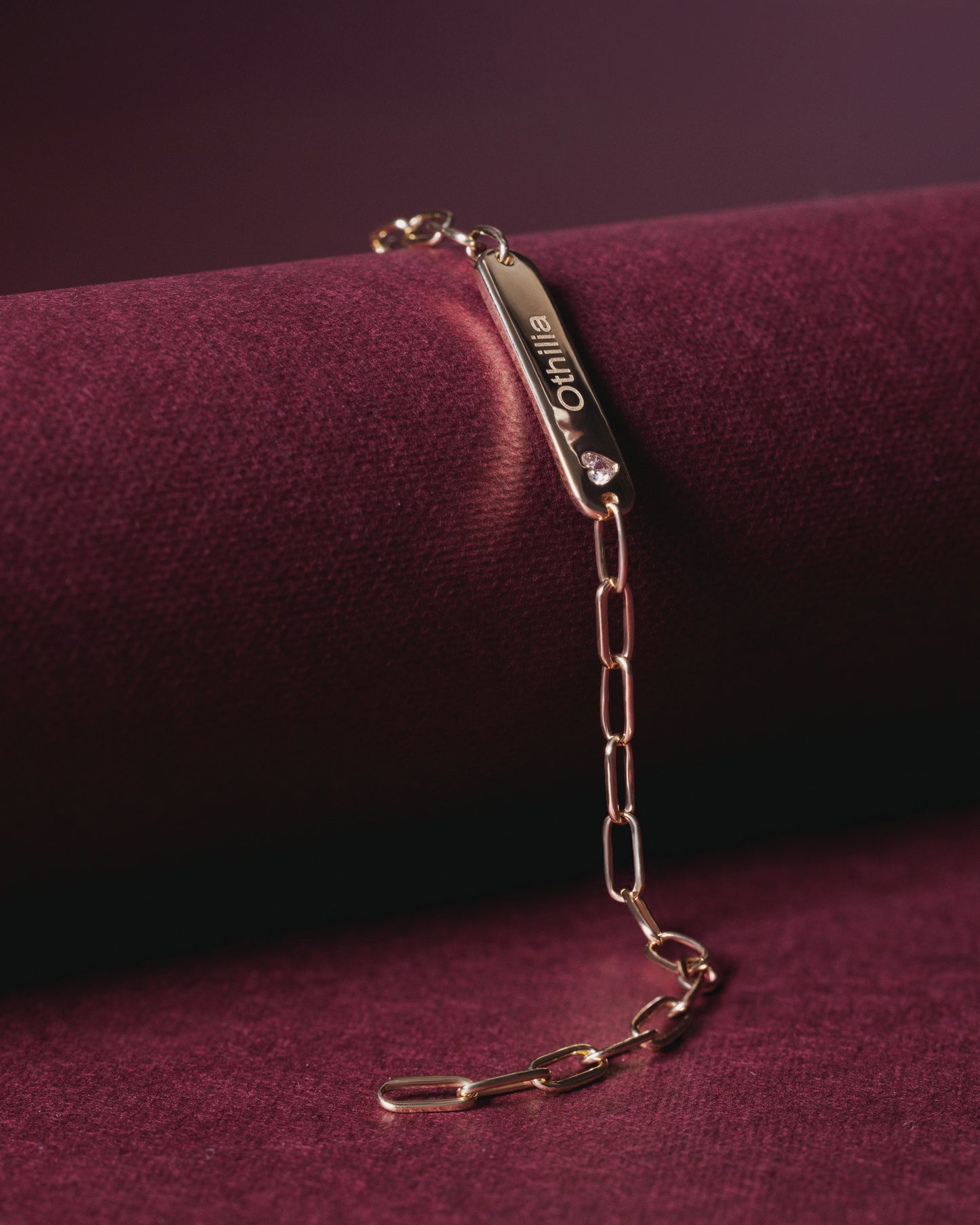 Custom Engraved Chain Bracelet w. Placket and Diamond (Rose Gold)