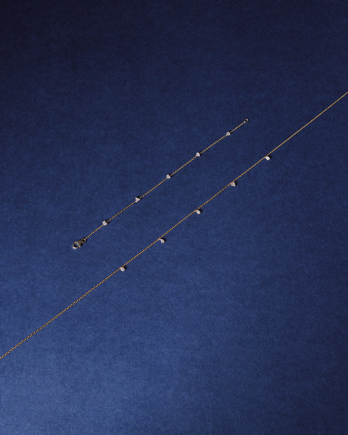 Chain Necklace w. Multi Diamond Shapes (Rose Gold)