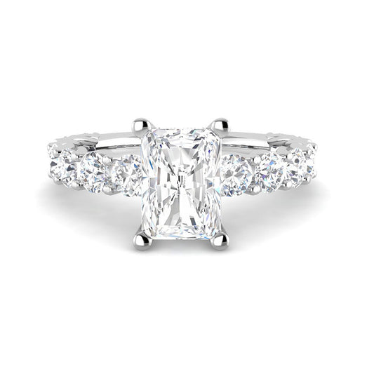 Emerald Cut w. Shared Prong Band and Hidden Halo (White Gold)