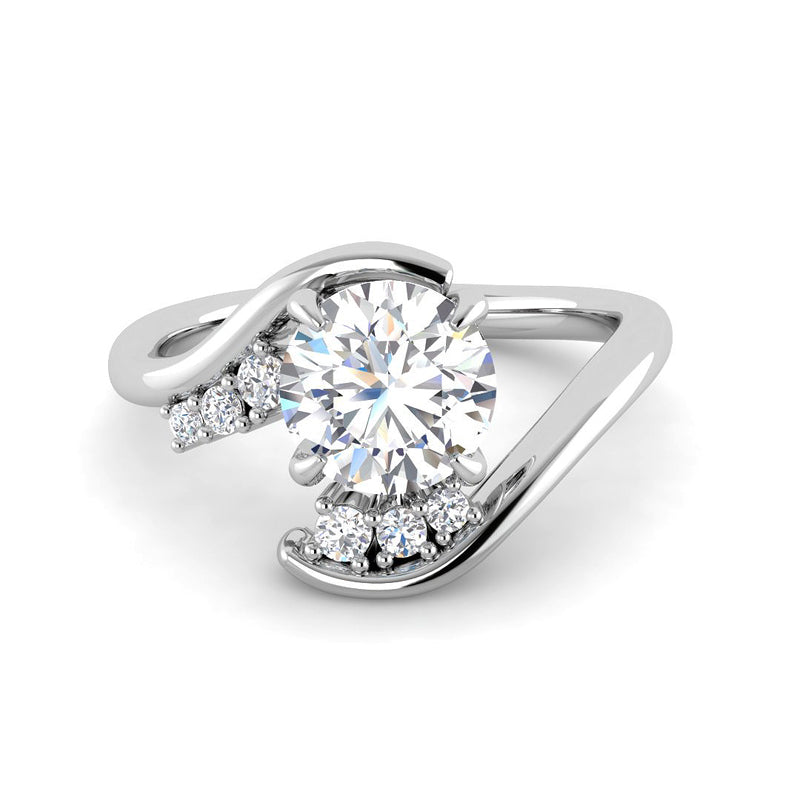 Round Solitaire w. Curved Band and Graduated Side Stones (White Gold)